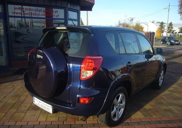 Toyota RAV4 cena 24500 przebieg: 312000, rok produkcji 2008 z Szczecin małe 211
